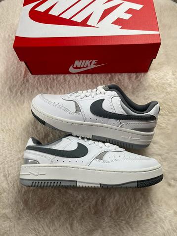 Nike Gamma Force Grey (37.5) beschikbaar voor biedingen