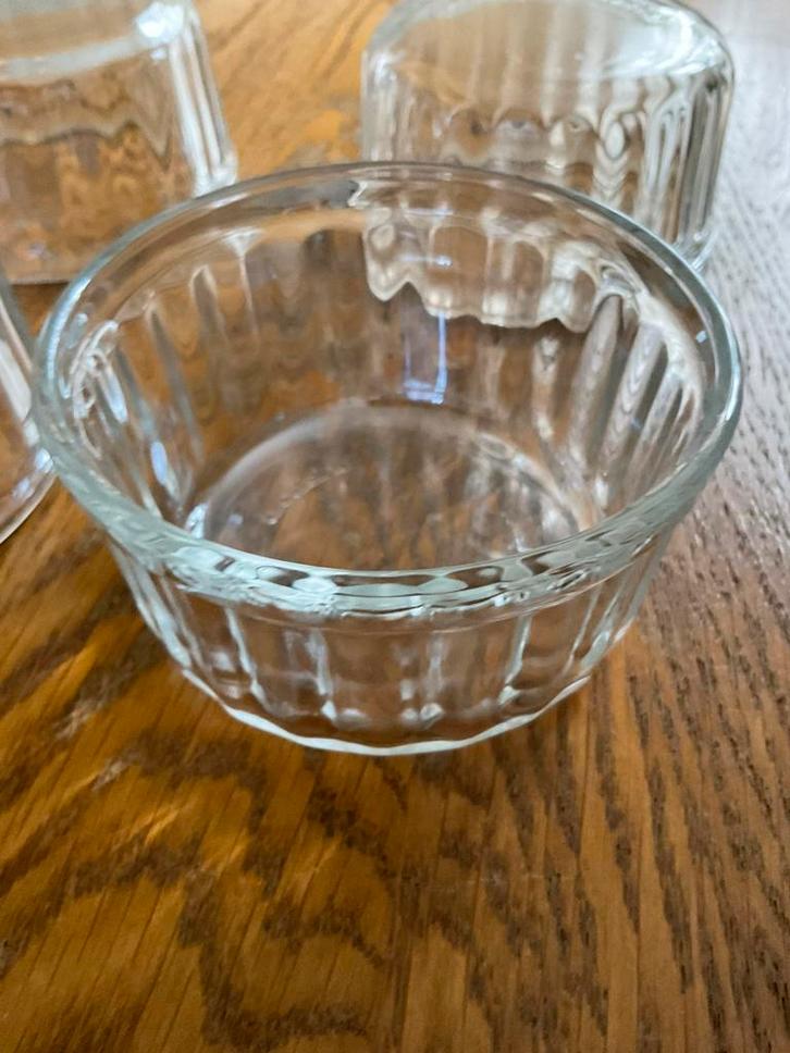 4 verres à dessert, Maison & Meubles, Cuisine | Vaisselle, Comme neuf, Envoi