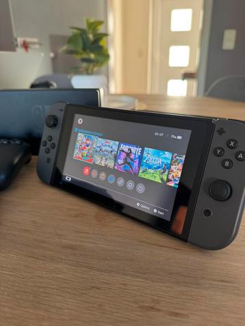 Nintendo Switch V1 Grey (compatible RCM) – Excellent état beschikbaar voor biedingen