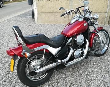 Je recherche  Kawasaki vn800 marauder 800 ou même modèle 