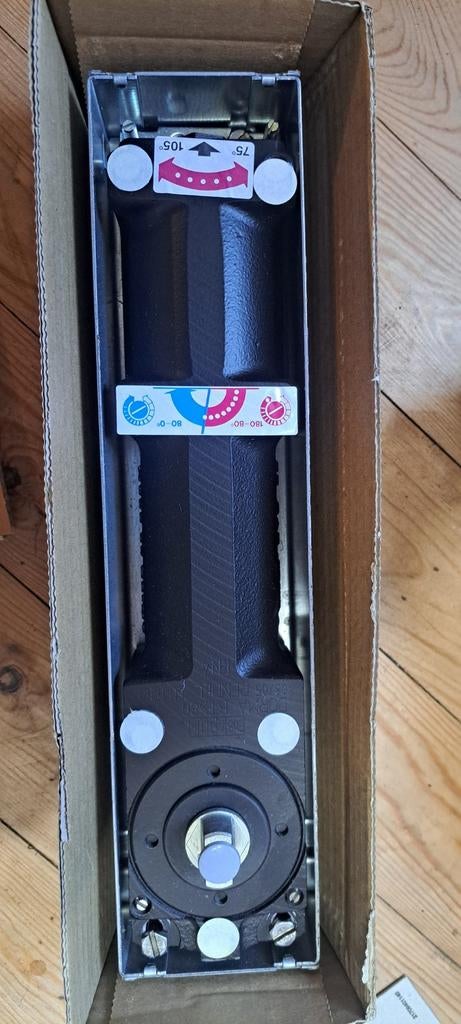 Bts80 vloerveer nieuw in doos., Enlèvement, Neuf, Métal, Porte intérieure