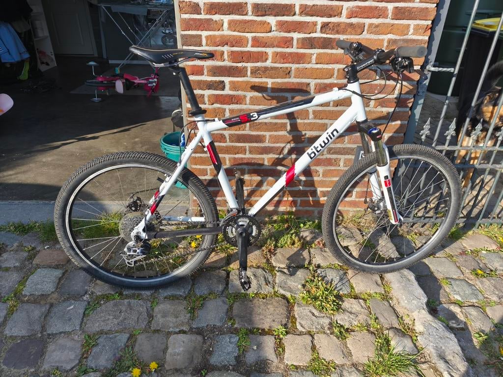 Vélo tout terrain Btwin Rockrider 5.3, Vélos & Vélomoteurs, Enlèvement