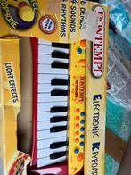 Clavier avec micro, Musique & Instruments, Claviers, Enlèvement, Comme neuf