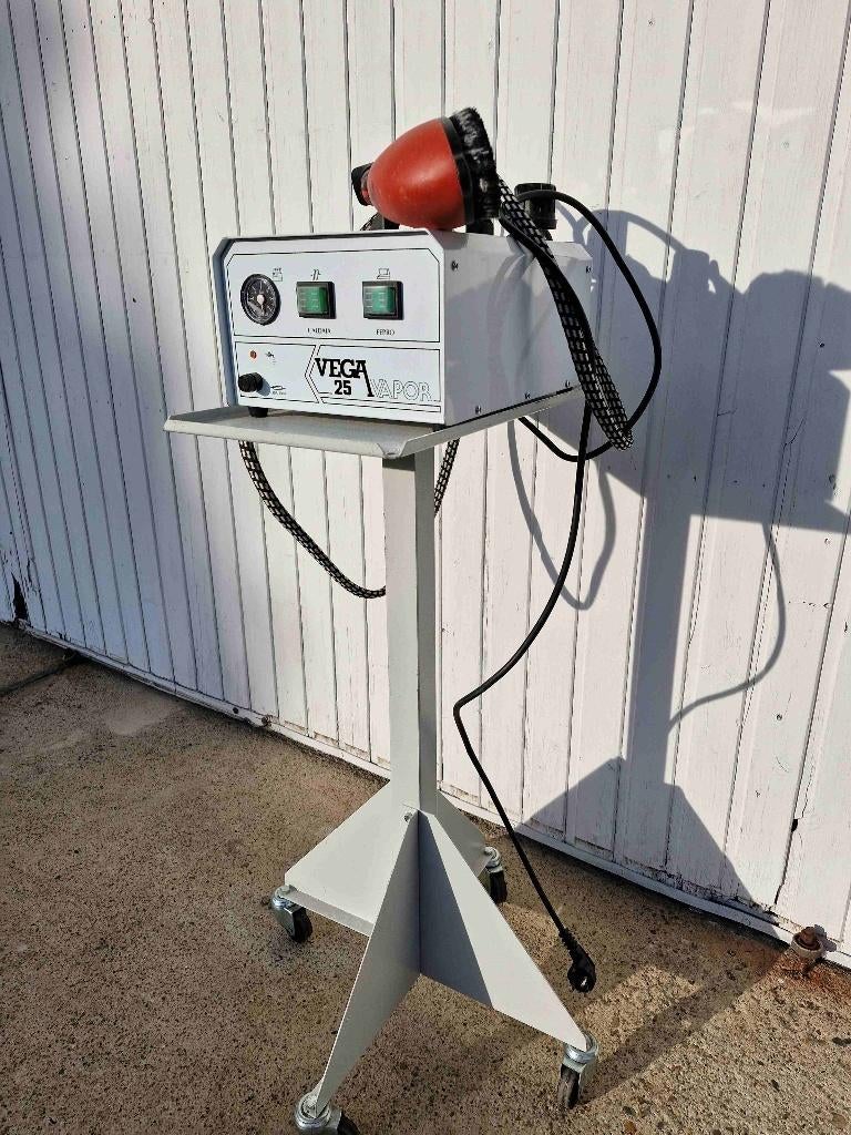 stoommachine, Electroménager, Vapeurs, Enlèvement, Comme neuf, Défroisseur