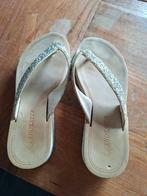 Teenslippers, Ophalen