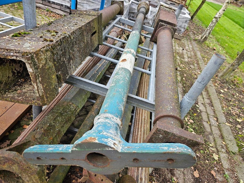 1 Antieke gietijzeren paal zuil pilaar, Ophalen