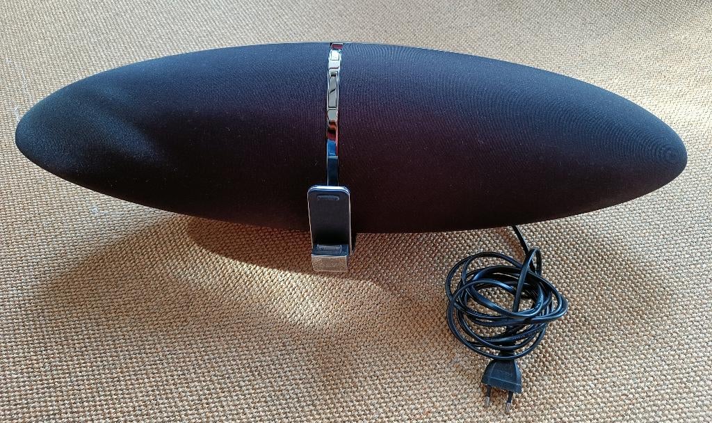 Bowers & Wilkins Zeppelin 1e generatie - als nieuw, TV, Hi-fi & Vidéo, Haut-parleur central, Moins de 60 watts, Comme neuf, Enlèvement