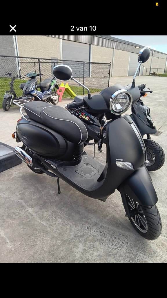 Brommer motron ideo 50 cc a klasse nieuw, Ophalen, Zo goed als nieuw