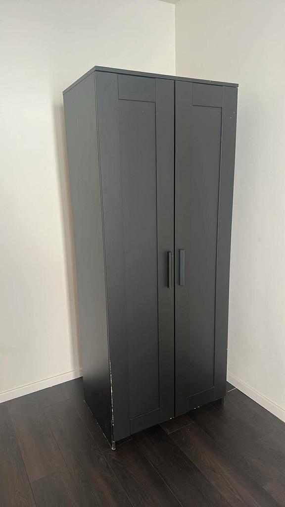 Brimnes kast, Maison & Meubles, Enlèvement, Utilisé