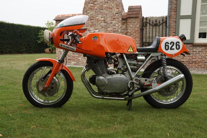 Laverda SFC replica, Motoren, Motoren | Oldtimers, Super Sport, meer dan 35 kW, 2 cilinders, Motorrijbewijs A, Sportuitlaat, Ophalen