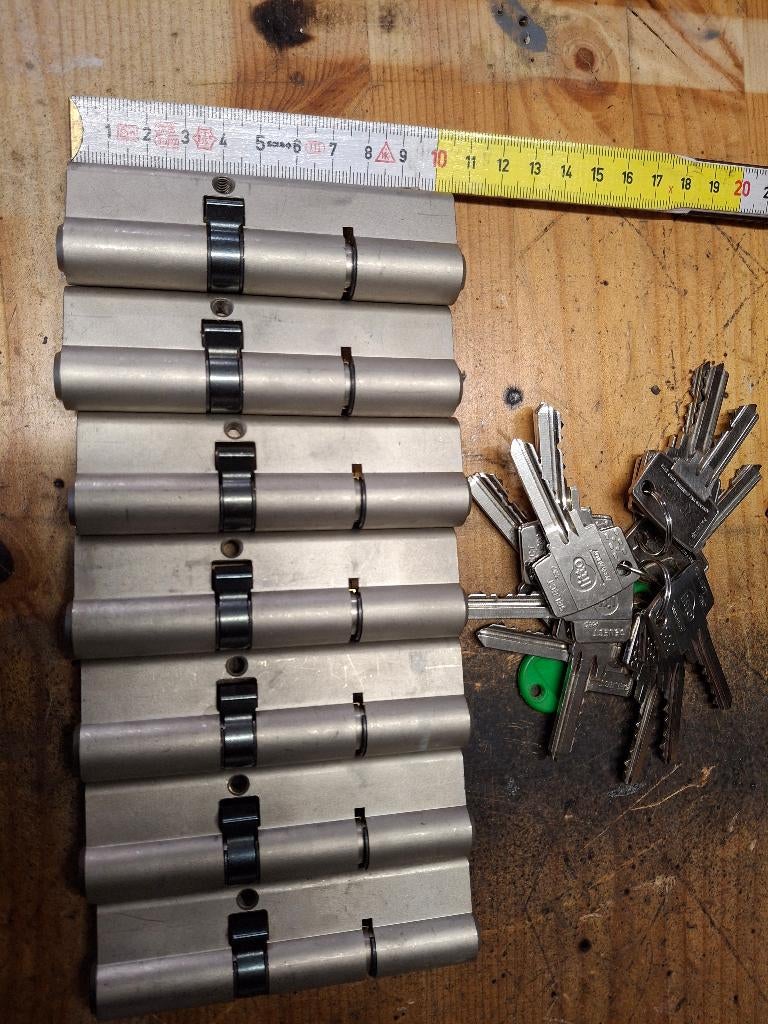 Lito cilindersloten, Doe-het-zelf en Bouw, Hang- en Sluitwerk, Ophalen, Nieuw