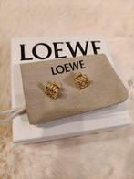 Boucles d'oreilles Loewe avec anagramme, Puces ou Clous, Or, Comme neuf, Autres matériaux