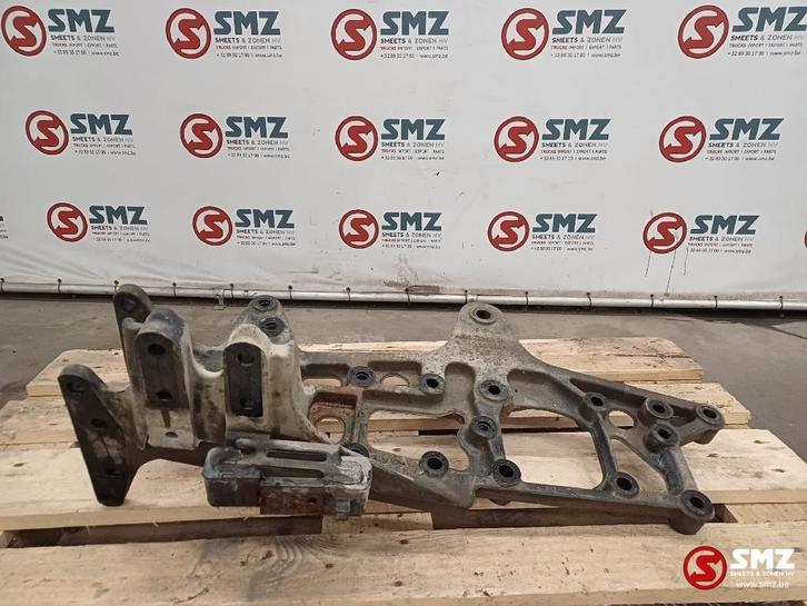 Occ support de ressort à lames droit Mercedes, Autos : Pièces & Accessoires, Pièces camion, Mercedes-Benz, Suspension et Châssis