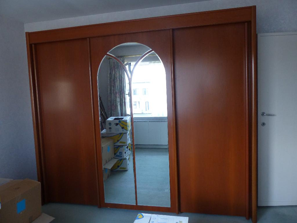 Slaapkamer kast met schuifdeuren (evtl met extra kastje), Huis en Inrichting, Kasten | Kleerkasten, Ophalen, Met deur(en), 200 cm of meer