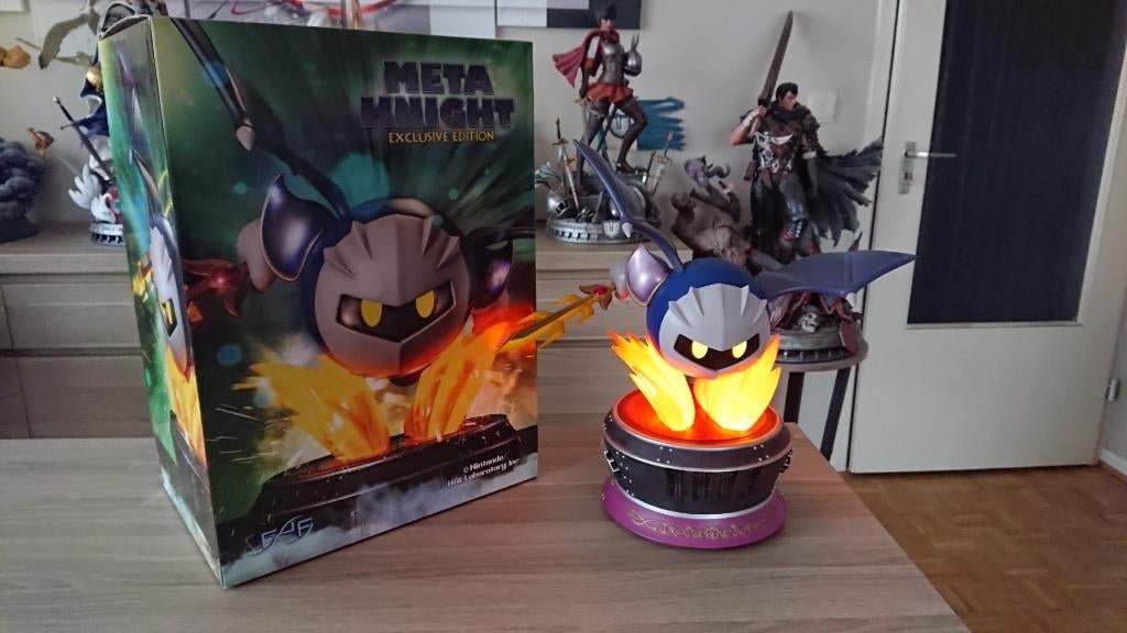 Meta Knight Exclusive First4Figures, Collections, Statues & Figurines, Enlèvement, Comme neuf
