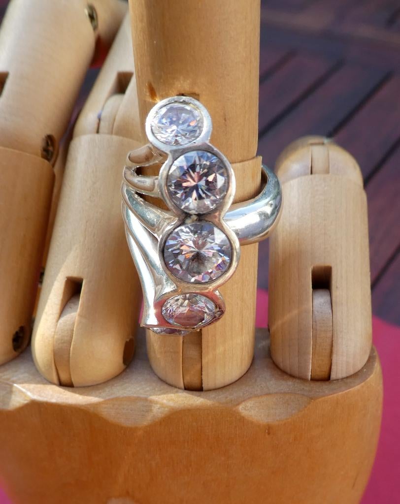 Magnifique bague en argent 55-56, Bijoux, Sacs & Beauté, Bagues, Enlèvement ou Envoi, Comme neuf, Argent, Argent