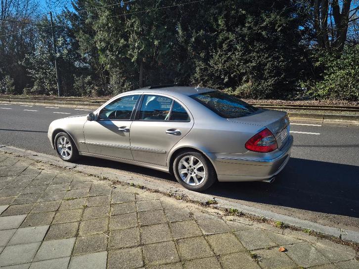 Mercedes E 280 V6 essence euro 4, Auto's, Mercedes-Benz, Particulier, E-Klasse, Adaptive Cruise Control, Airbags, Airconditioning