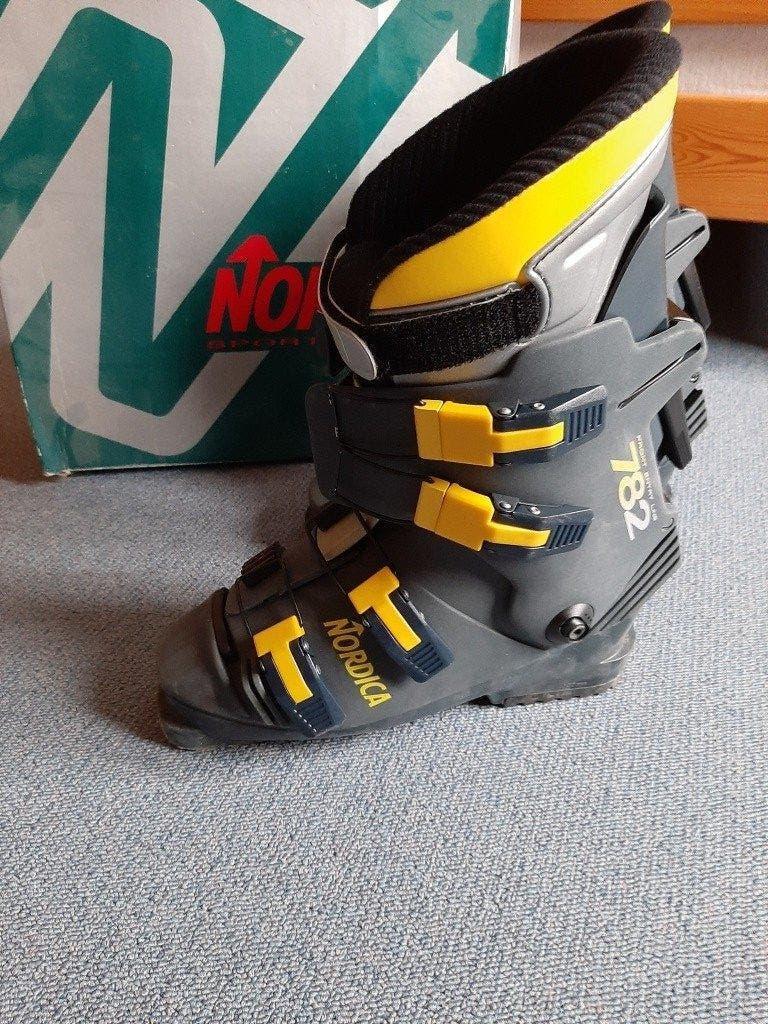 Nordica skischoenen in uitstekende staat slechts 1x gebruikt, Sports & Fitness, Ski & Ski de fond, Enlèvement ou Envoi, Comme neuf