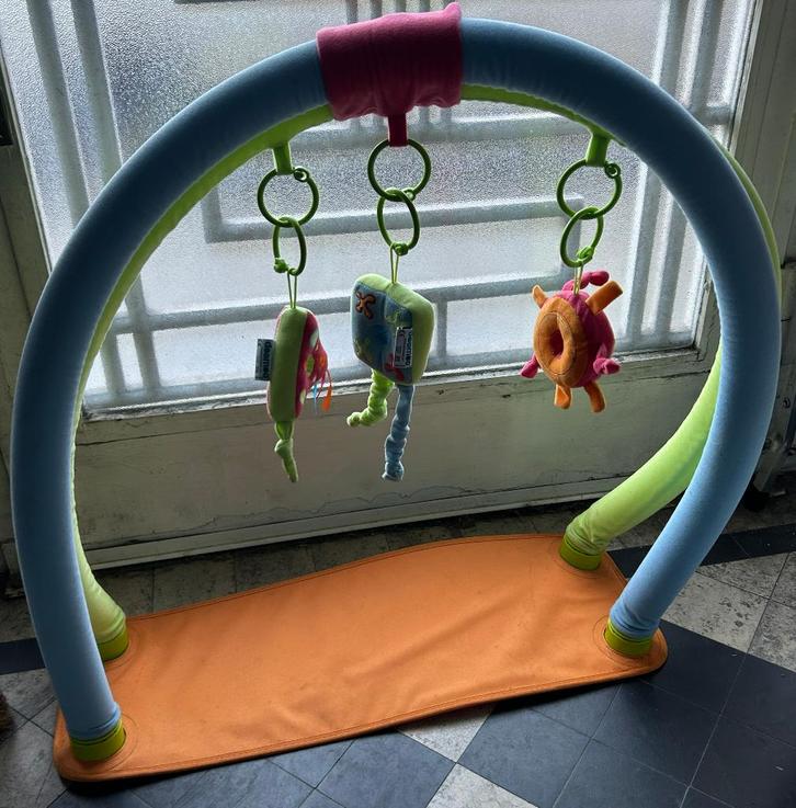 Arche d'éveil doomoo, Enfants & Bébés, Jouets | Jouets de bébé, Utilisé, Autres types, Enlèvement