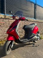 Piaggio zip A klasse (zonder rijbewijs), Fietsen en Brommers, Scooters | Piaggio, Gebruikt, Zip, Klasse A (25 km/u), Ophalen of Verzenden