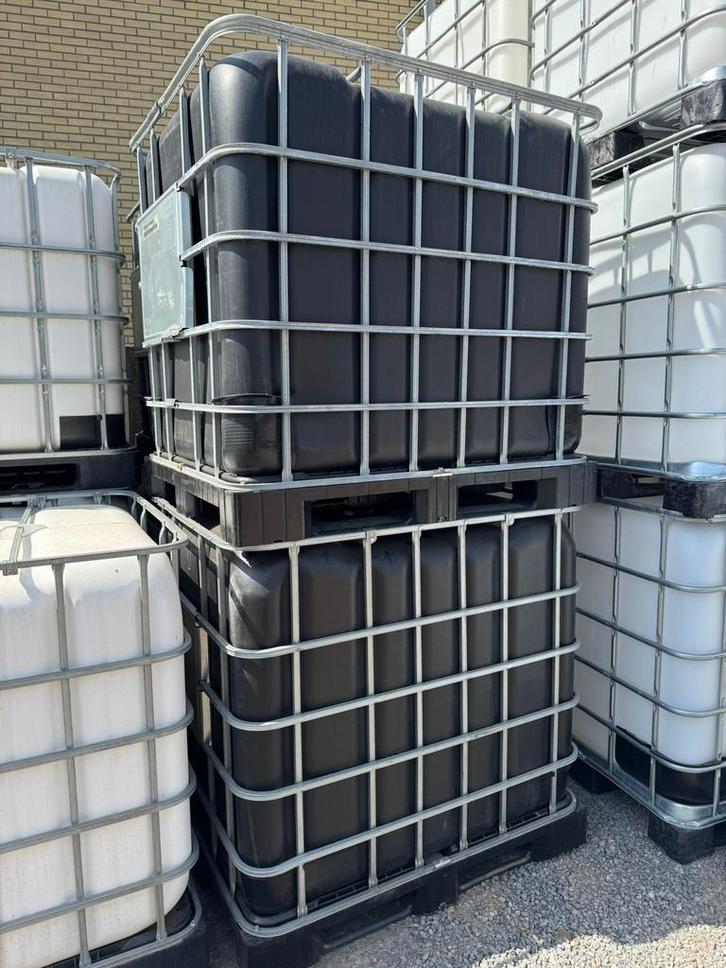 1000l zwarte waterton, Tuin en Terras, Regentonnen, Zo goed als nieuw, Kunststof, 150 liter of meer, Met kraantje, Ophalen