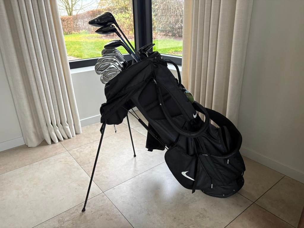 Complete Mizuno Golfset + Nike standbag, Sport en Fitness, Golf, Ophalen, Gebruikt, Set, Mizuno