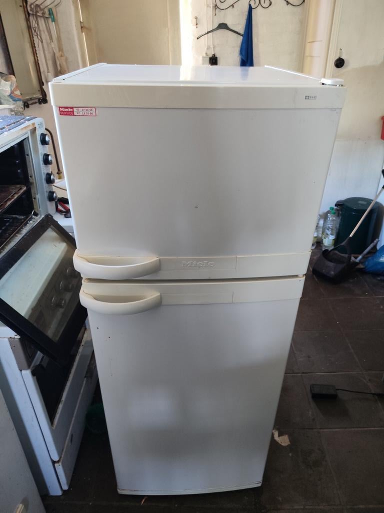 FrigoMiele avec compartiment congélateur – bon état, Electroménager, Réfrigérateurs & Frigos, Enlèvement, Avec compartiment congélateur