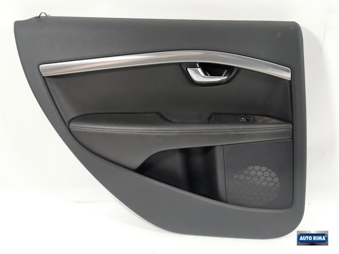 Portierbekleding 4Deurs links-achter van een Volvo V70, Gebruikt, -, -, Ophalen of Verzenden