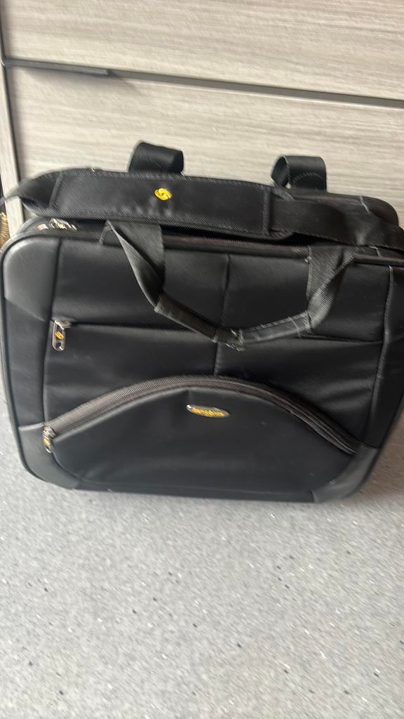 Handvallies laptop tas, Enlèvement, Comme neuf