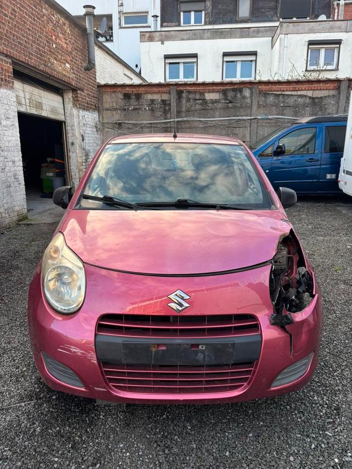 Suzuki Alto 2010 Lage prijs, professional of klusjesman!, Auto's, Suzuki, Bedrijf, Alto, Benzine, Euro 5, Stadsauto, 5 deurs, Automaat