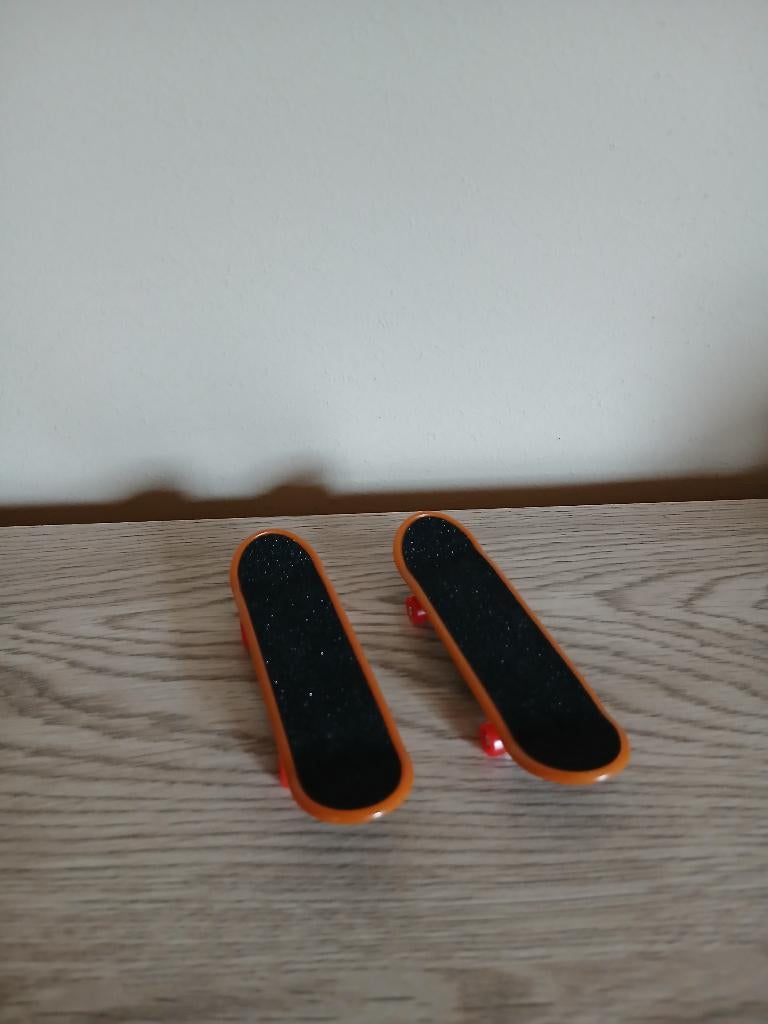 Vinger skateboard, Sport en Fitness, Skateboarden, Ophalen, Zo goed als nieuw, Skateboard