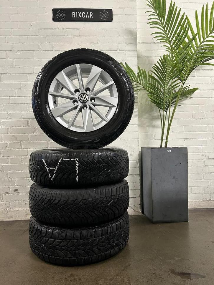 Originele Volkswagen 5x112 velgenset + Winterbanden, Autos : Pièces & Accessoires, Pneus & Jantes, Pneus et Jantes, Pneus hiver