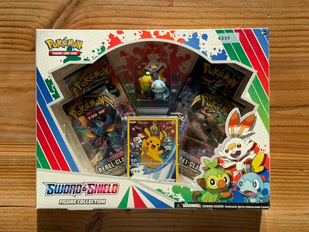 Sword & Shield Figure Collection Box, Ophalen of Verzenden, Zo goed als nieuw