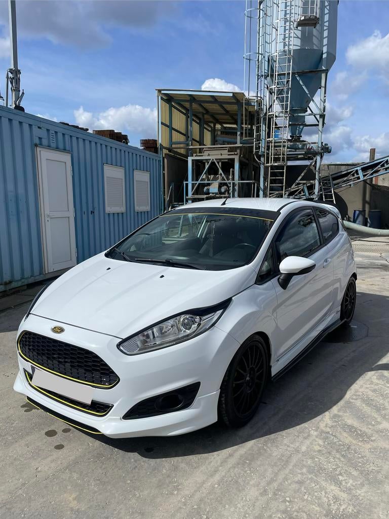 Ford fiesta, Auto's, Ford, Voorwielaandrijving, Euro 5, Stof, Zwart