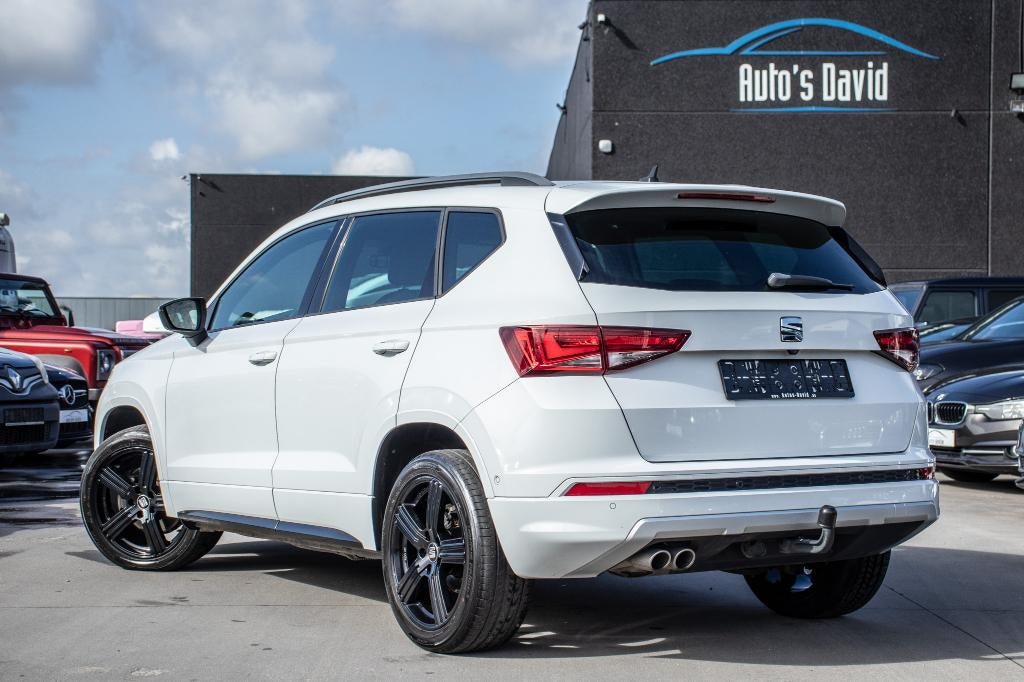 Seat Ateca FR Sport 2.0 TDI 150PK Aut. / PARKEERASSISTENT, Auto's, Seat, 1800 kg, 4 cilinders, Wit, 5 deurs