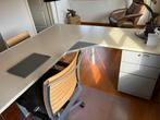 Bureau van Bulo, Ophalen, Zo goed als nieuw, Bureau