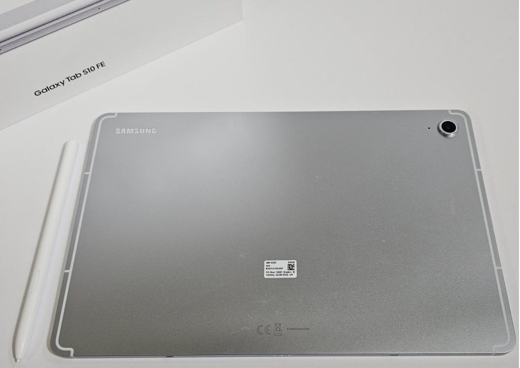 Samsung Tab S10 FE - 256GB - Wifi - Zilver| Retourdeal, 11 inch, Ophalen of Verzenden, Samsung, Tab S10 FE