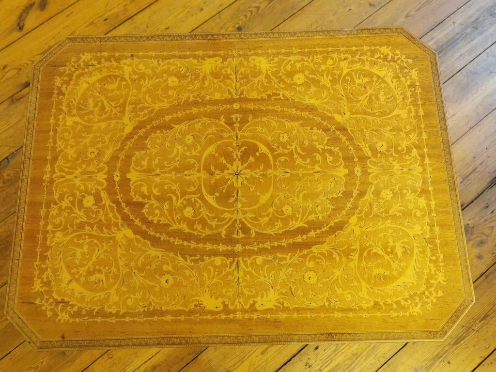 Antieke juwelendoos, Ophalen