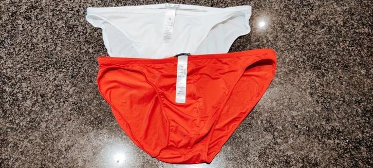 Slip Hom plumes xl, Vêtements | Hommes, Sous-vêtements, Slip, Enlèvement