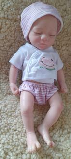 REBORN BABY SILICONE  MEISJE, Verzenden
