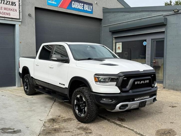 Dodge Ram 1500 4X4 Rebel €36.360 excl. BTW (bj 2019), Auto's, Bestelwagens en Lichte vracht, Bedrijf, Te koop, 4x4, ABS, Airbags