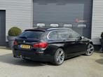 BMW 5-serie Touring 523i High Executive | Panoramadak | Head, Auto's, BMW, Euro 5, Achterwielaandrijving, Gebruikt, Zwart