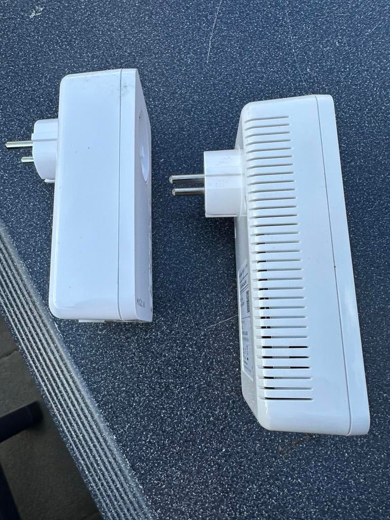 Devolo magic wifi set, Computers en Software, WiFi-versterkers, Ophalen of Verzenden, Gebruikt