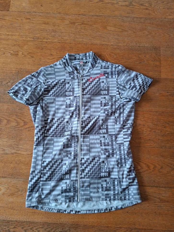 Maillot de vélo Castelli L pour femme, Vélos & Vélomoteurs, Accessoires vélo | Vêtements de cyclisme, Femmes, Envoi