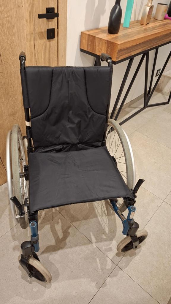 Fauteuil roulant, Divers, Chaises roulantes, Utilisé, Fauteuil roulant manuel, Pliant, Enlèvement