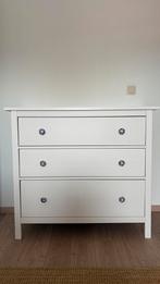 Commodes, Maison & Meubles, Armoires | Commodes, 3 ou 4 tiroirs, Enlèvement, Comme neuf, Teck