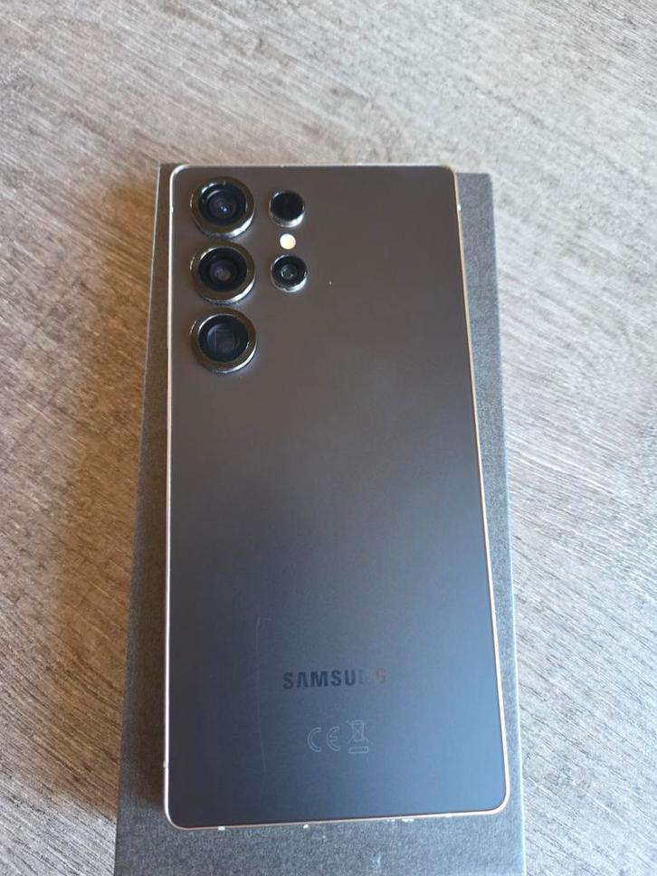 Samsung Galaxy s25 ultra 256gb, prix discutable, Télécoms, Téléphonie mobile | Samsung, Comme neuf, 256 GB, Android OS, Noir, Enlèvement ou Envoi