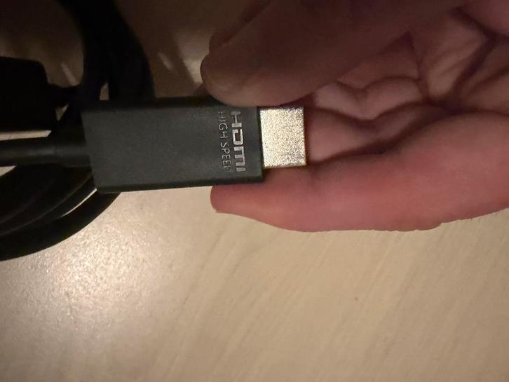 HDMI High speed kabel 1,5 meter - 4K 30hz voor Oled of LCDTV, Audio, Tv en Foto, Audiokabels en Televisiekabels, Zo goed als nieuw