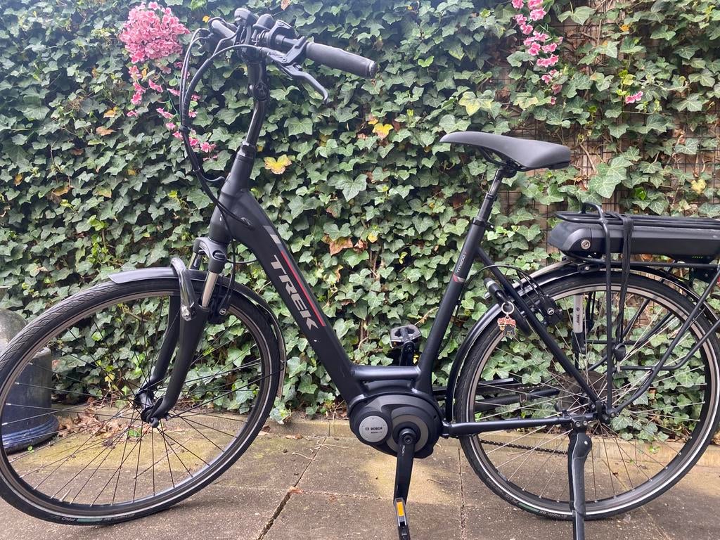 Mooie trek 500 tm plus, Fietsen en Brommers, Elektrische fietsen, Zo goed als nieuw, Overige merken, 55 tot 59 cm, 50 km per accu of meer