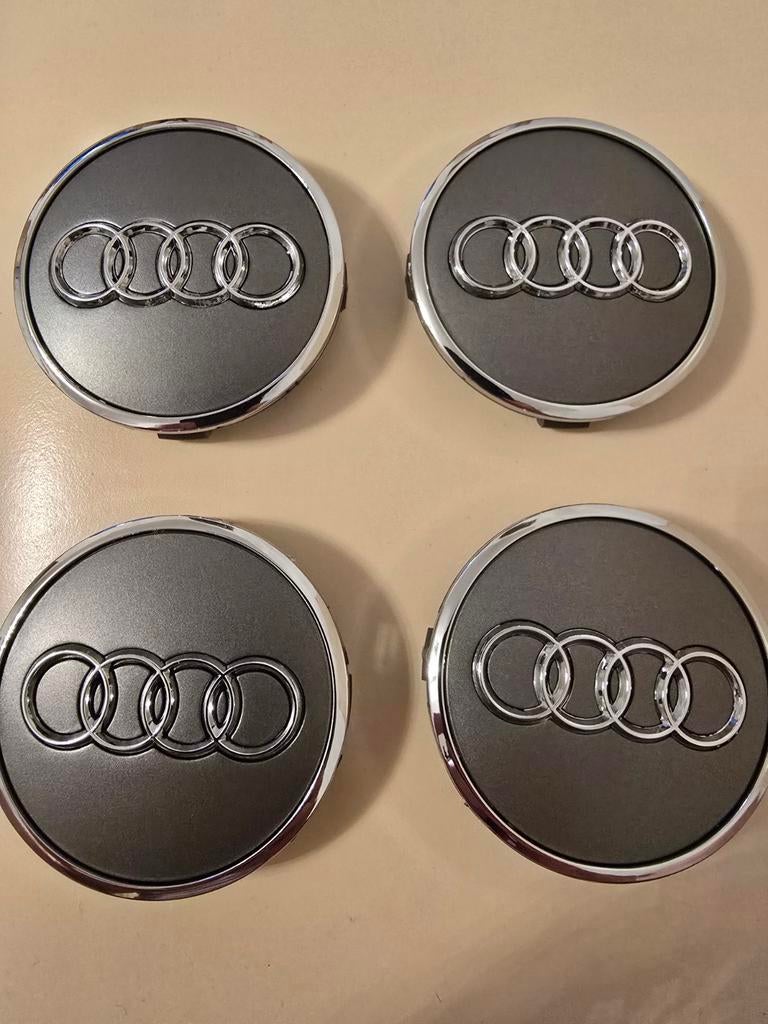 Audi velgen naafdoppen grijs of zwart 8W0601170, Auto diversen, Wieldoppen, Ophalen of Verzenden, Nieuw